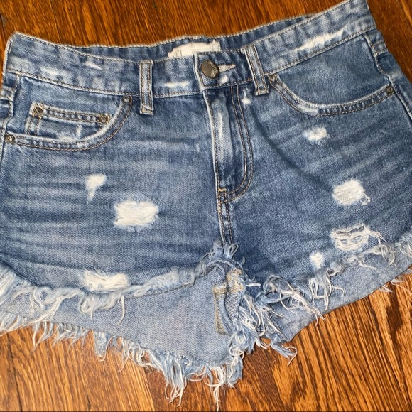 Free People denim shorts - Picture 2 of 4